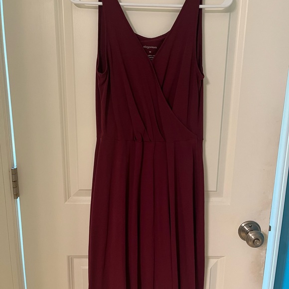 Crimson Red Sleeveless V-Neck Midi Dress - Picture 1 of 5